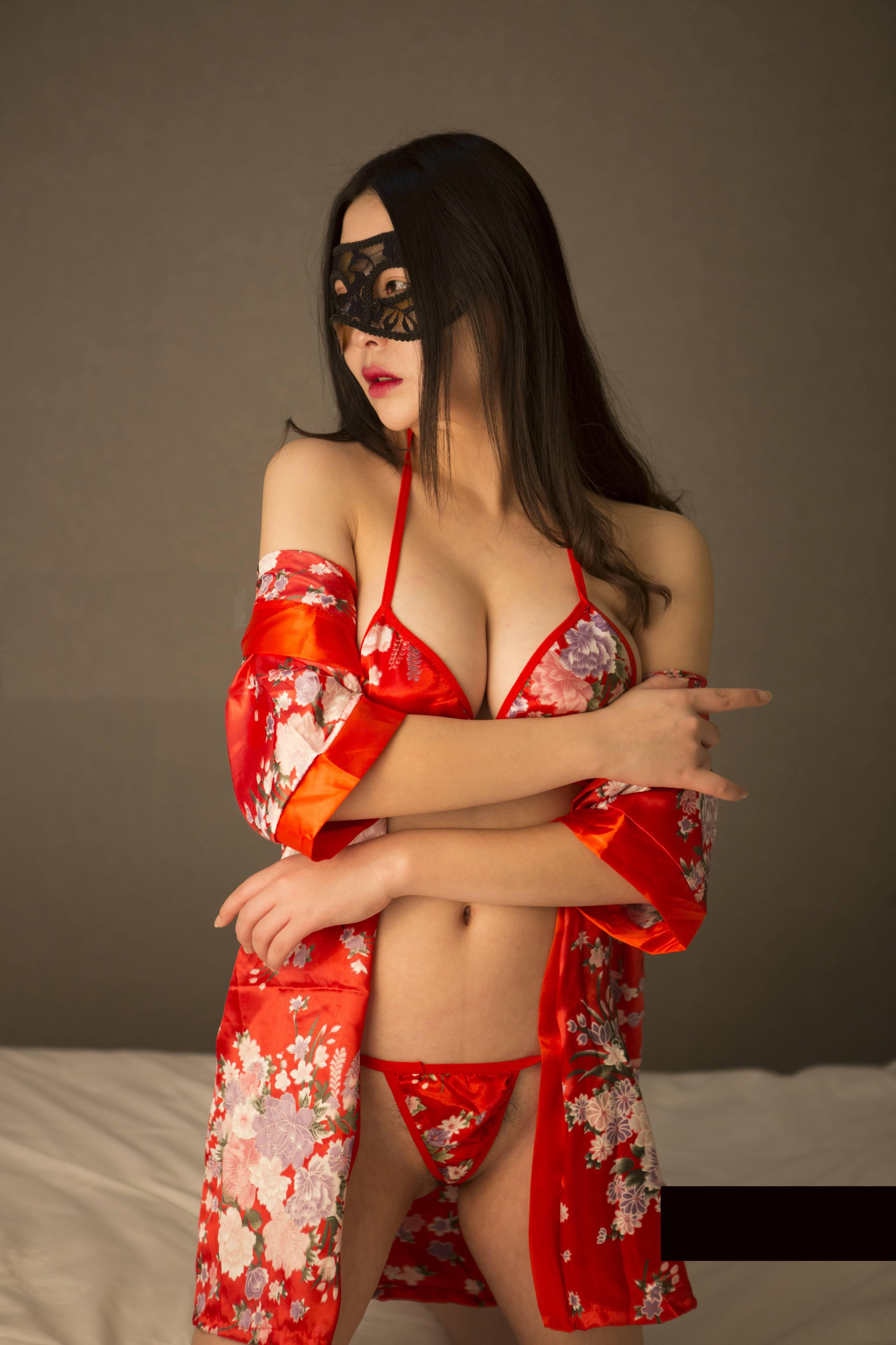 乳神瑶瑶 35P