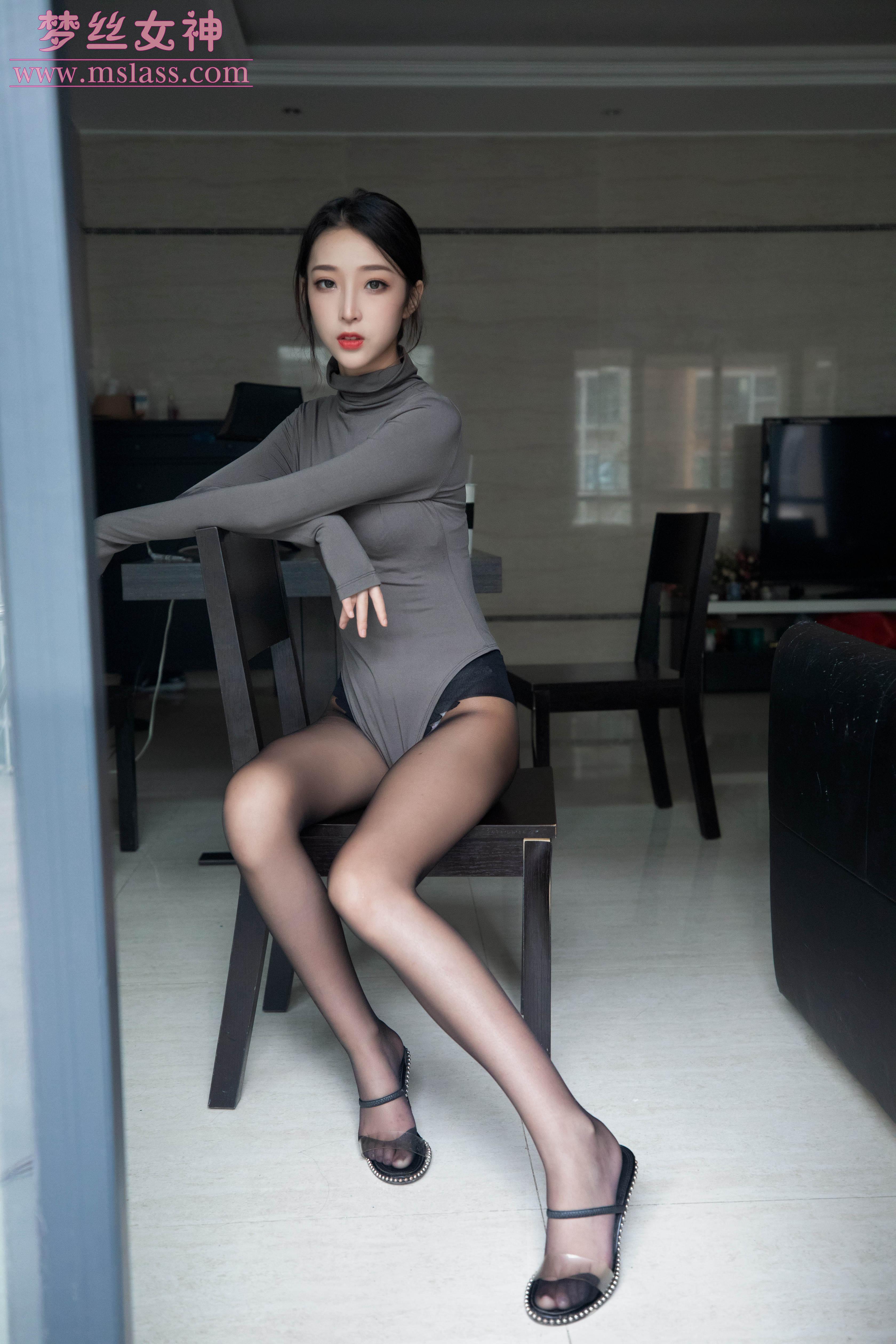 [MSLASS]梦丝女神 - 美女主播乔儿 60P