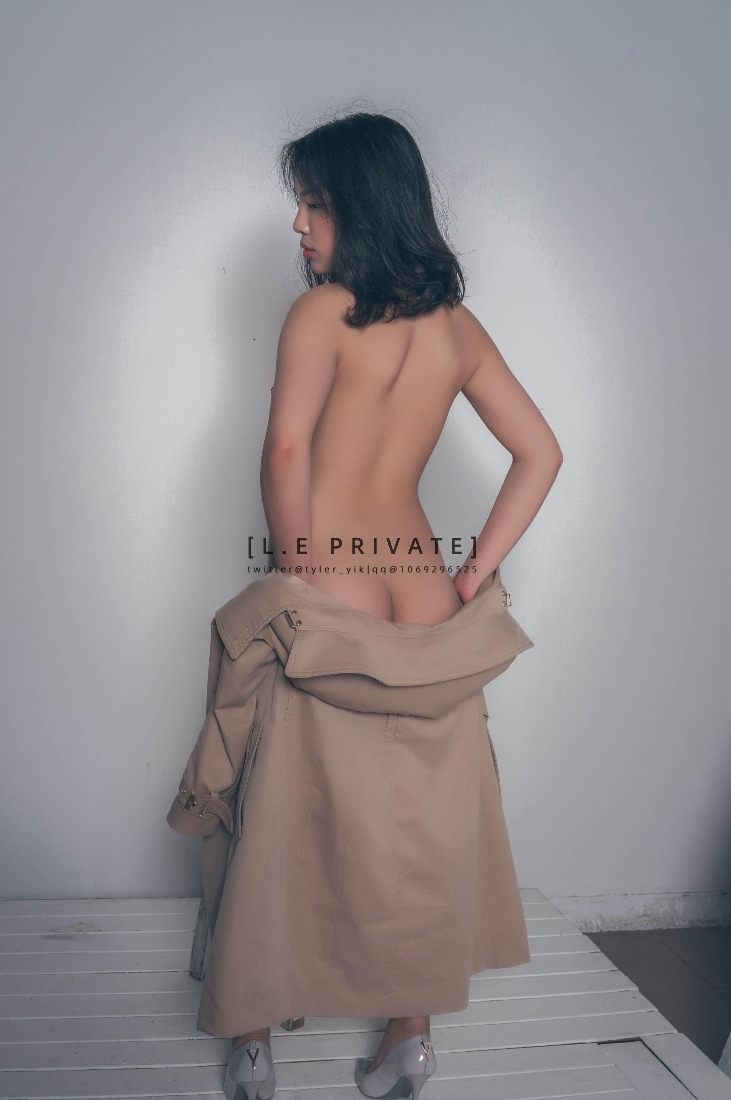 L.E.PRIVATE 无圣光写真 40P | 大尺度私房套图