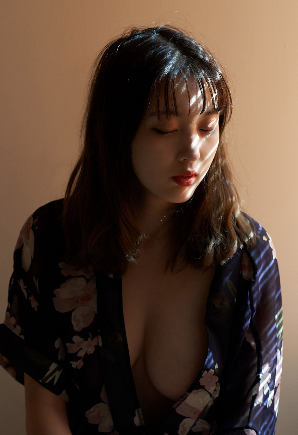 美緒浴衣毛衣真空透視全套福利