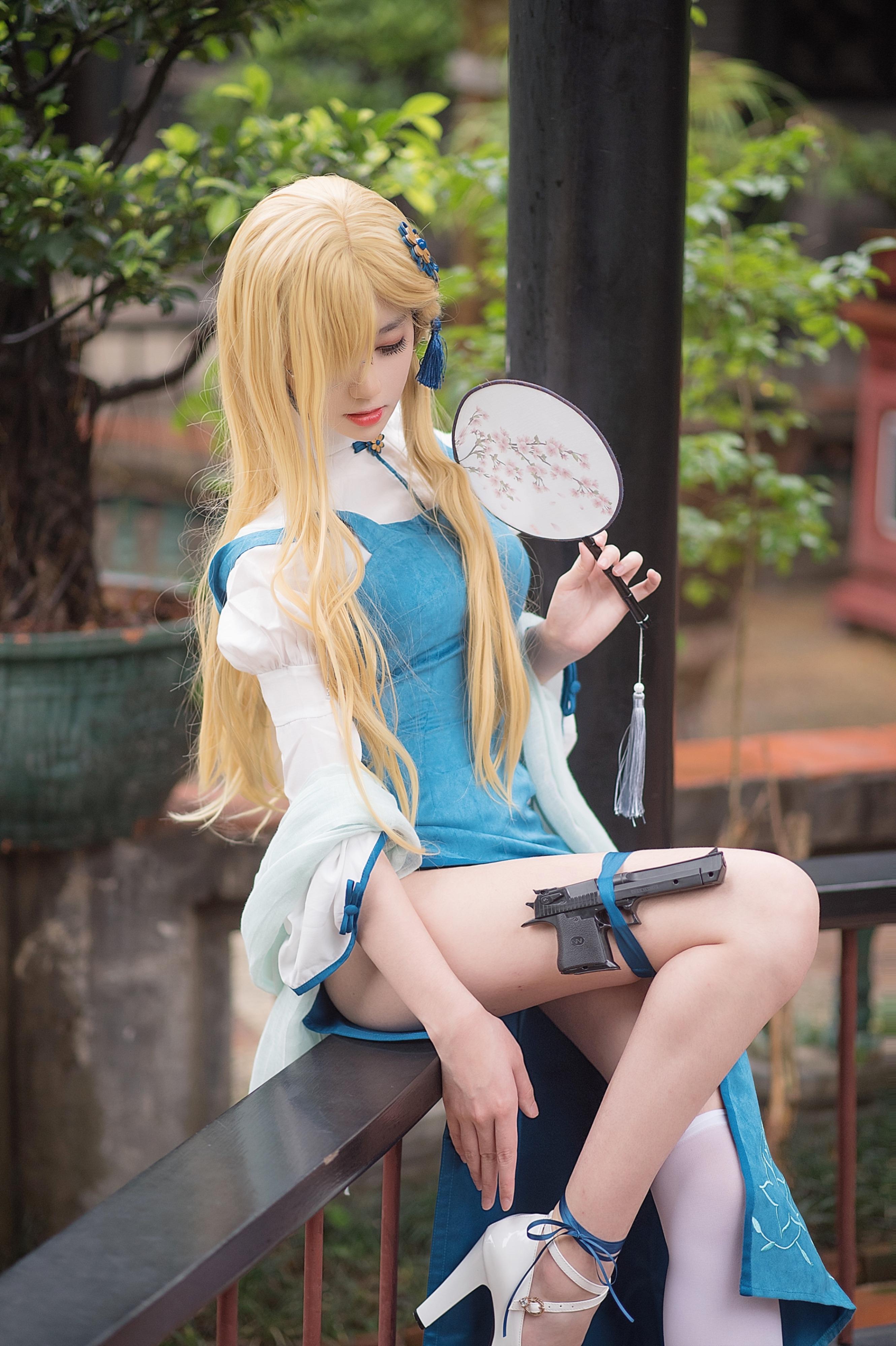 Nam Đào Momoko 82P