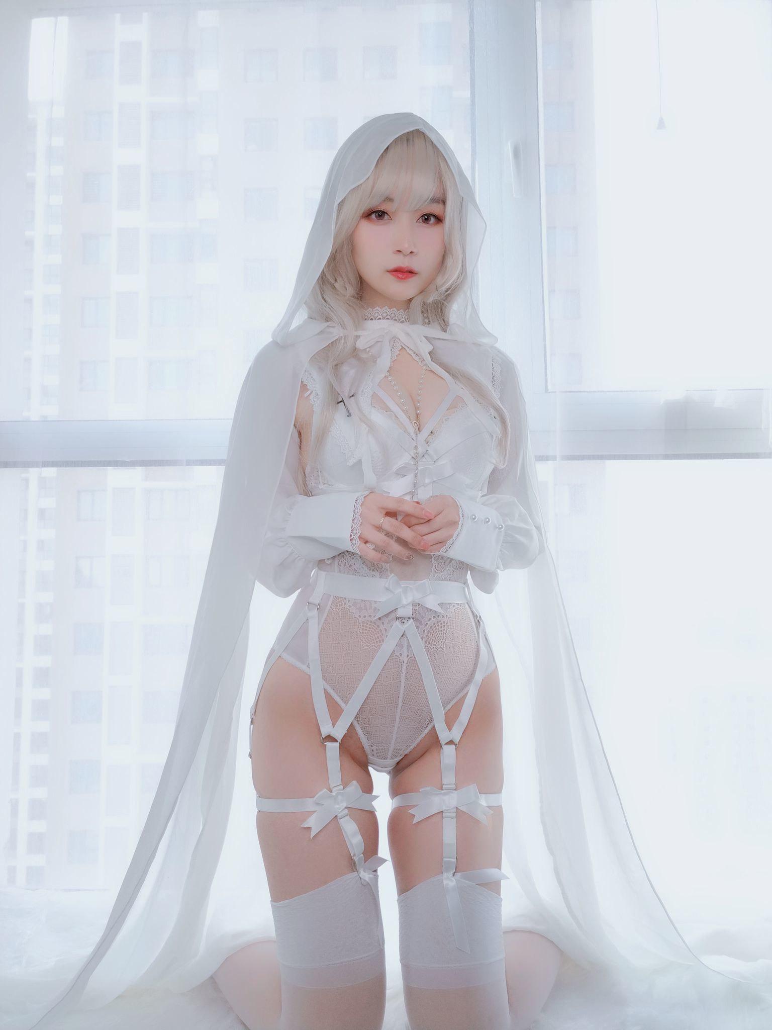 [白銀] White Virgin - 56P