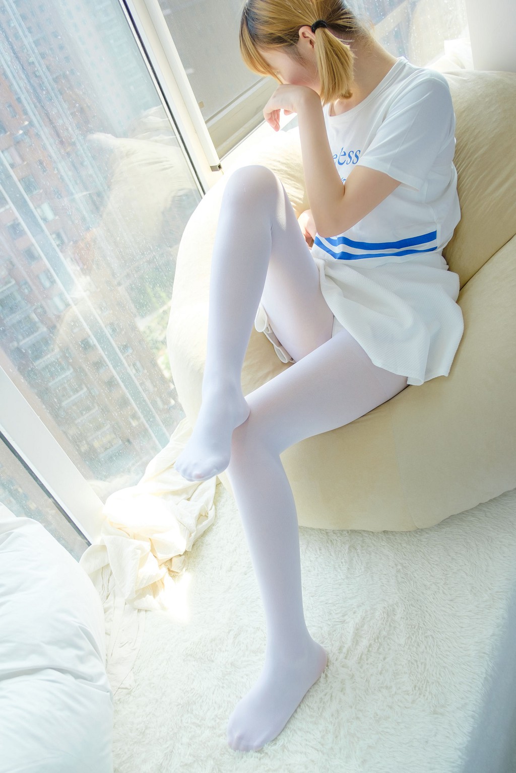 「純白の恋」 [森羅財団] R15-004 写真集[111P