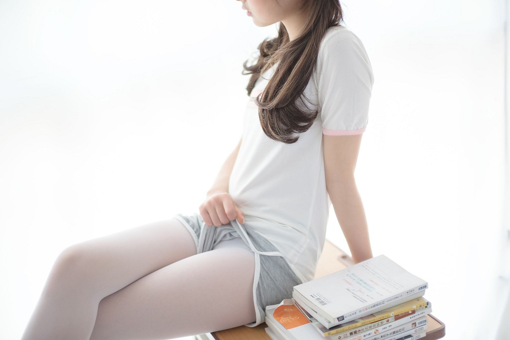 《JK 백시 유혹》 [신라 재단] R15-005 사진집[85P