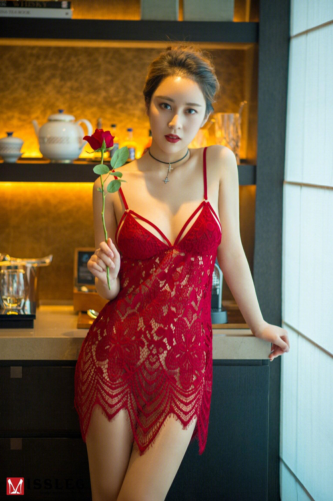 MISSLEG Mật Sơ] Qiao Yilin Câu chuyện hoa hồng ngày Valentine 41P