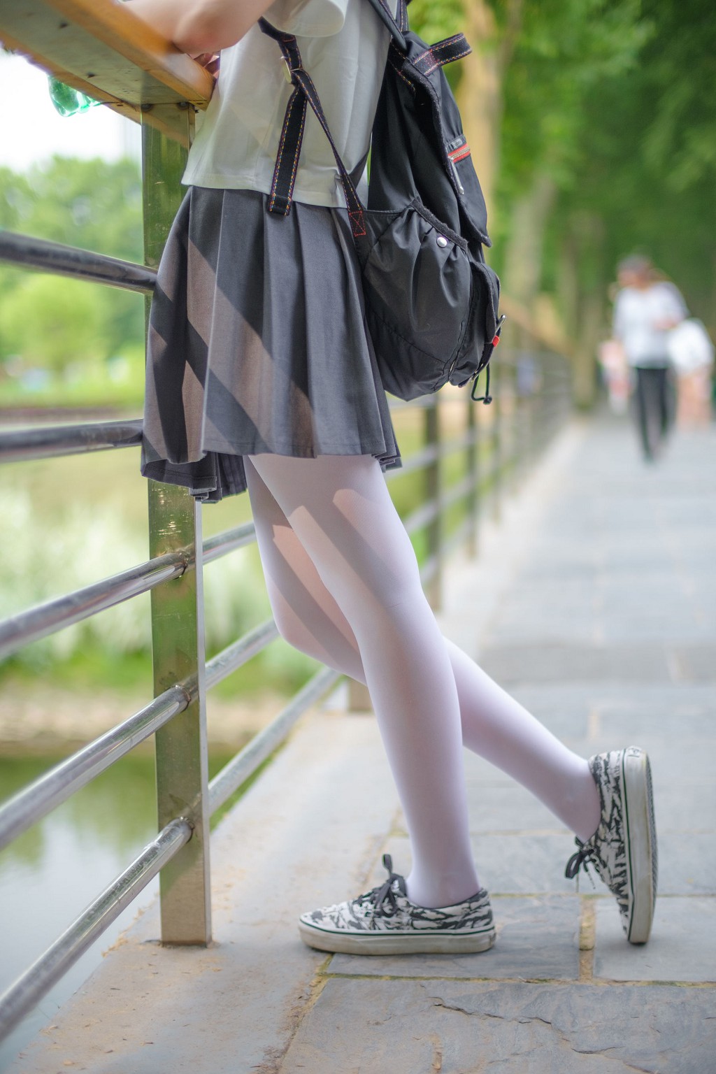 《ไป๋ซือเม่ย์เม่ย์โยวหยวน》 [เซนเลอะไฉ่ทวน] R15-014 หนังสือภาพ[99P