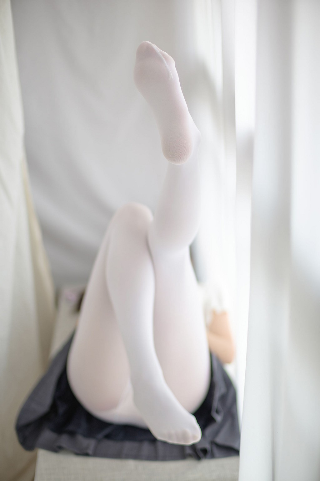 《羞嗒嗒的白丝MM》 [森萝财团] R15-010 写真集[94P]