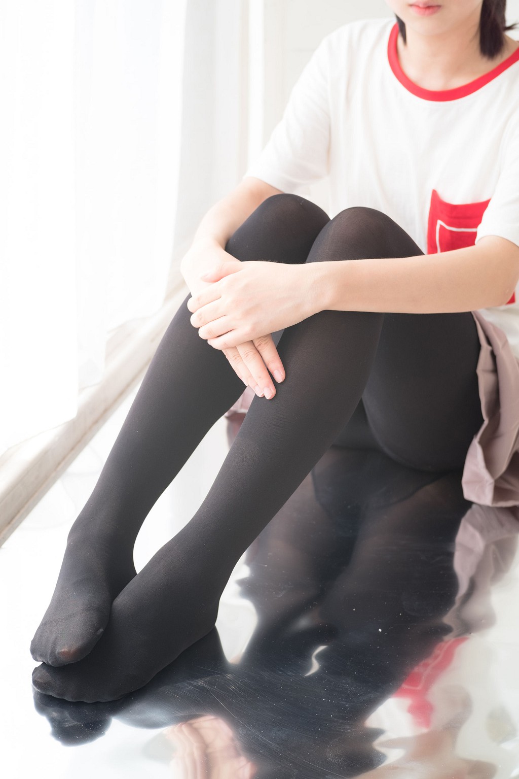 「マンマン トウシャ ニィ デ ヘイ シ」 [センルオ ザイダン] R15-029 写真集[78P