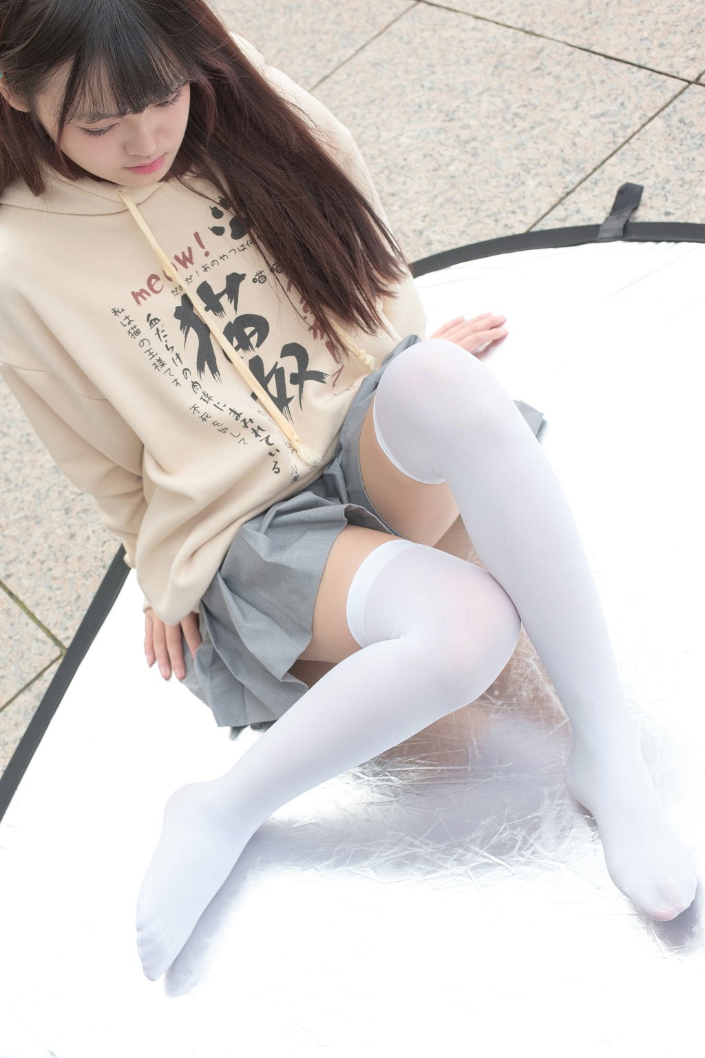 Outdoor White Silk Short Skirt [Sen Luo Consortium] R15-040 Photobook [131P