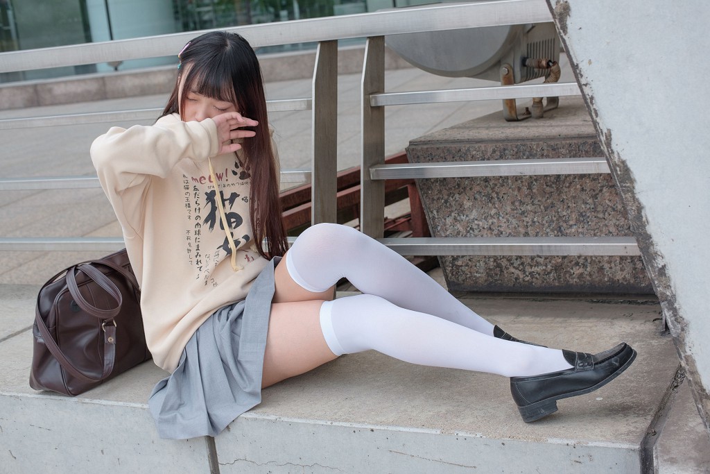 Outdoor White Silk Short Skirt [Sen Luo Consortium] R15-040 Photobook [131P