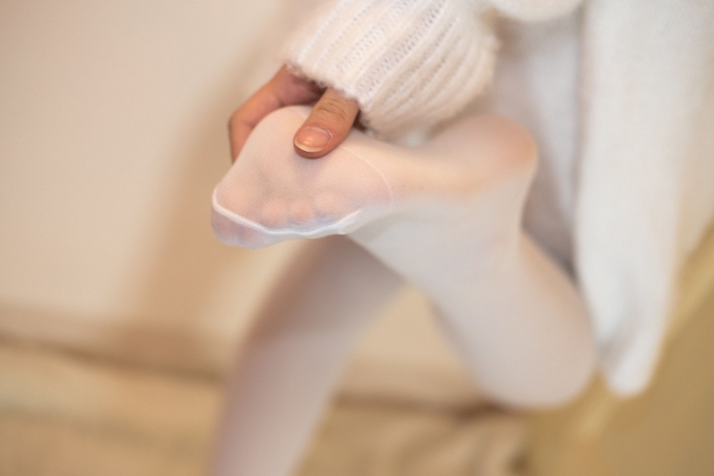 《하얀 실크 하얀 스웨터》 [센 로 재단] X-012 사진집[110P