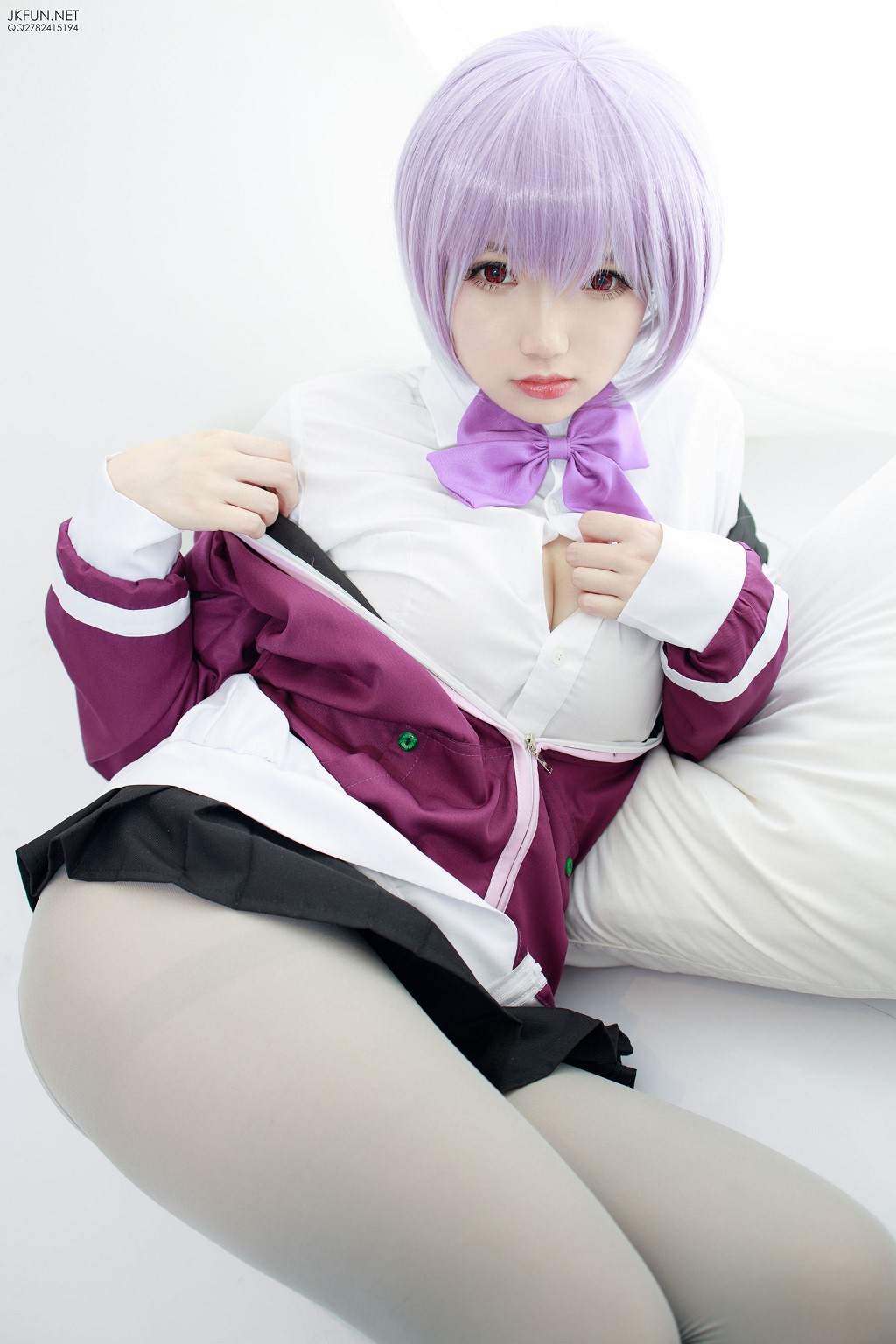 เซวฉิง 《คอสเพลเยอร์》 [เซนลั่วไฉ่ถวน] JKFUN-004 หนังสือภาพ[123P