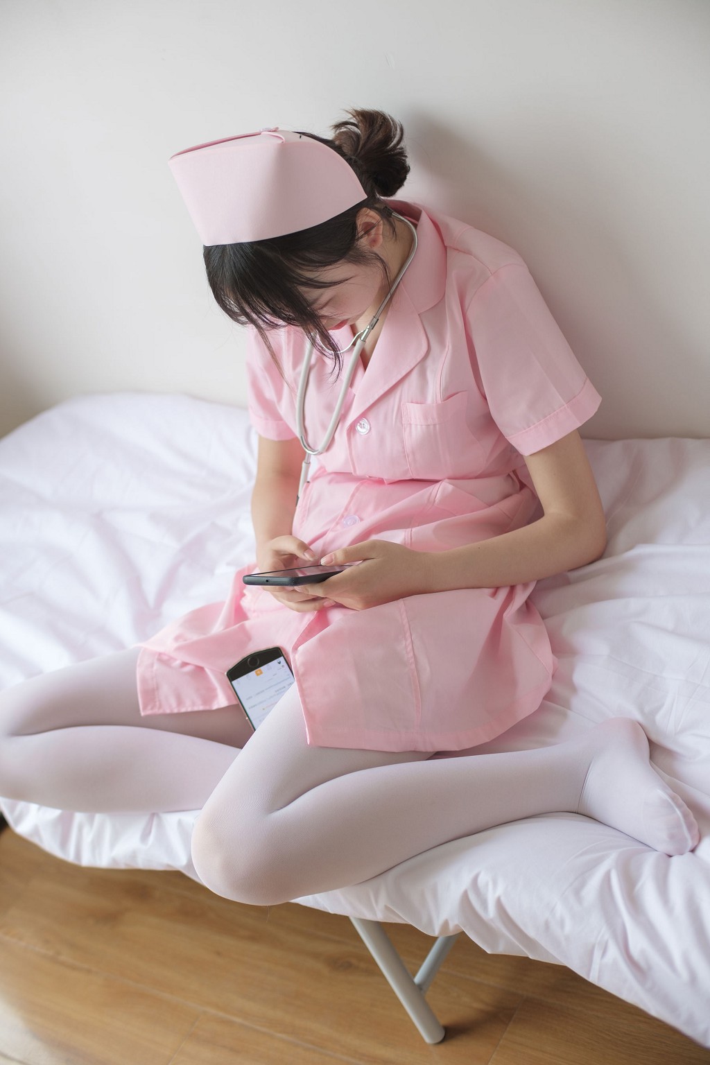 「白絲を着たナースの妹」 [森蘿財団] X-021 写真集[167P