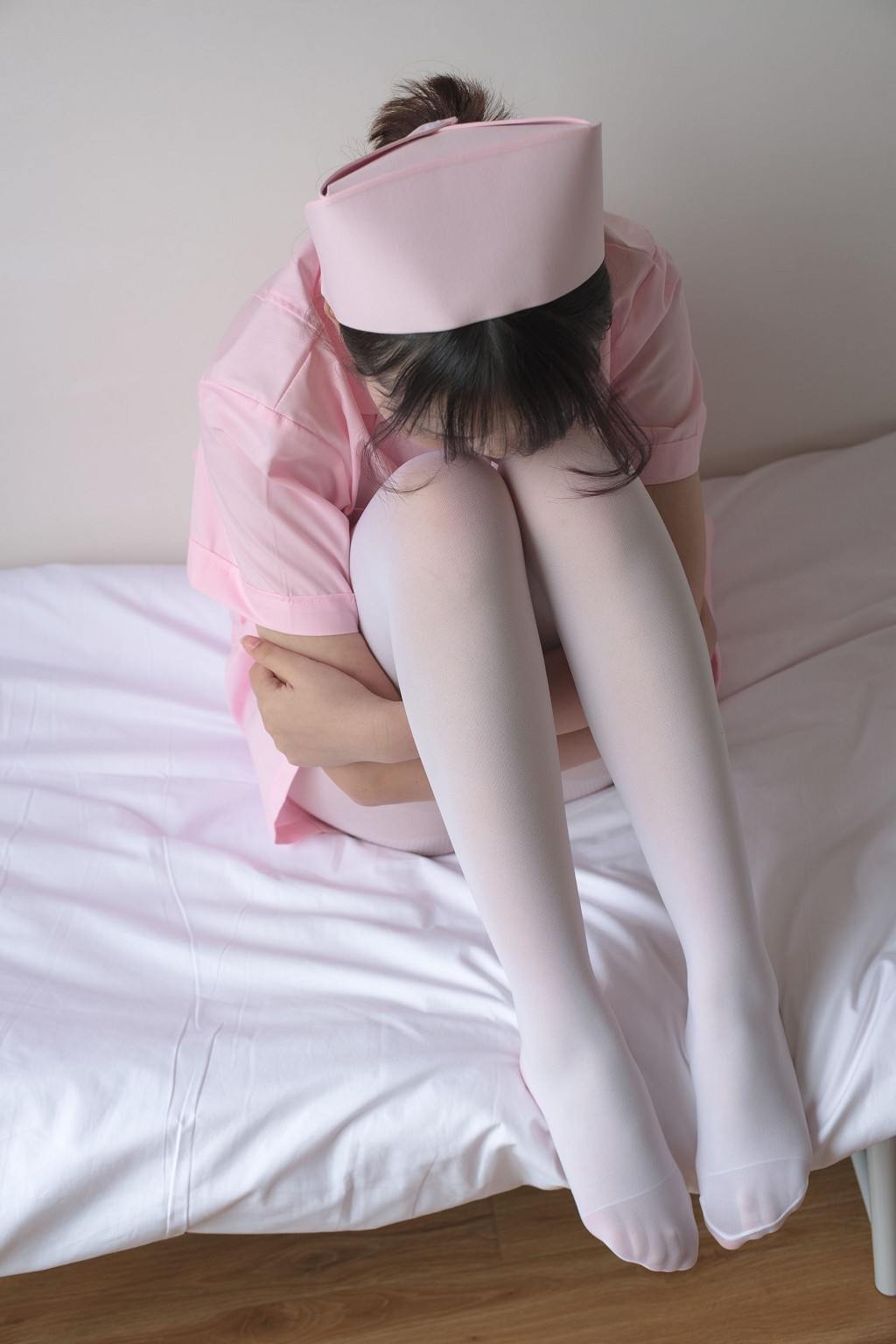 「白絲を着たナースの妹」 [森蘿財団] X-021 写真集[167P