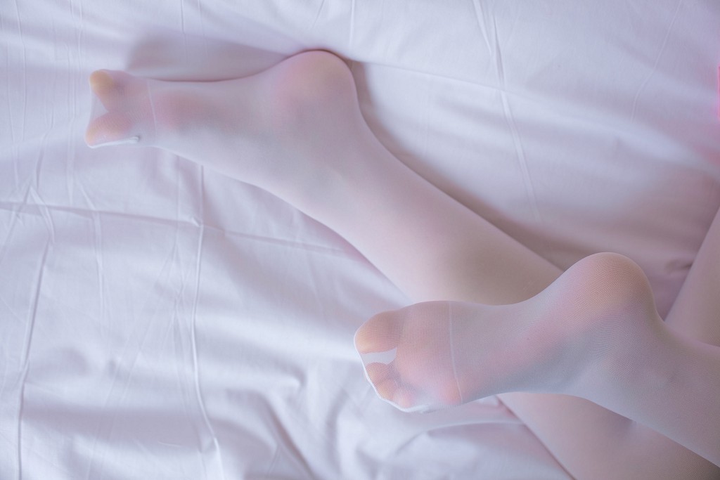 「白絲を着たナースの妹」 [森蘿財団] X-021 写真集[167P