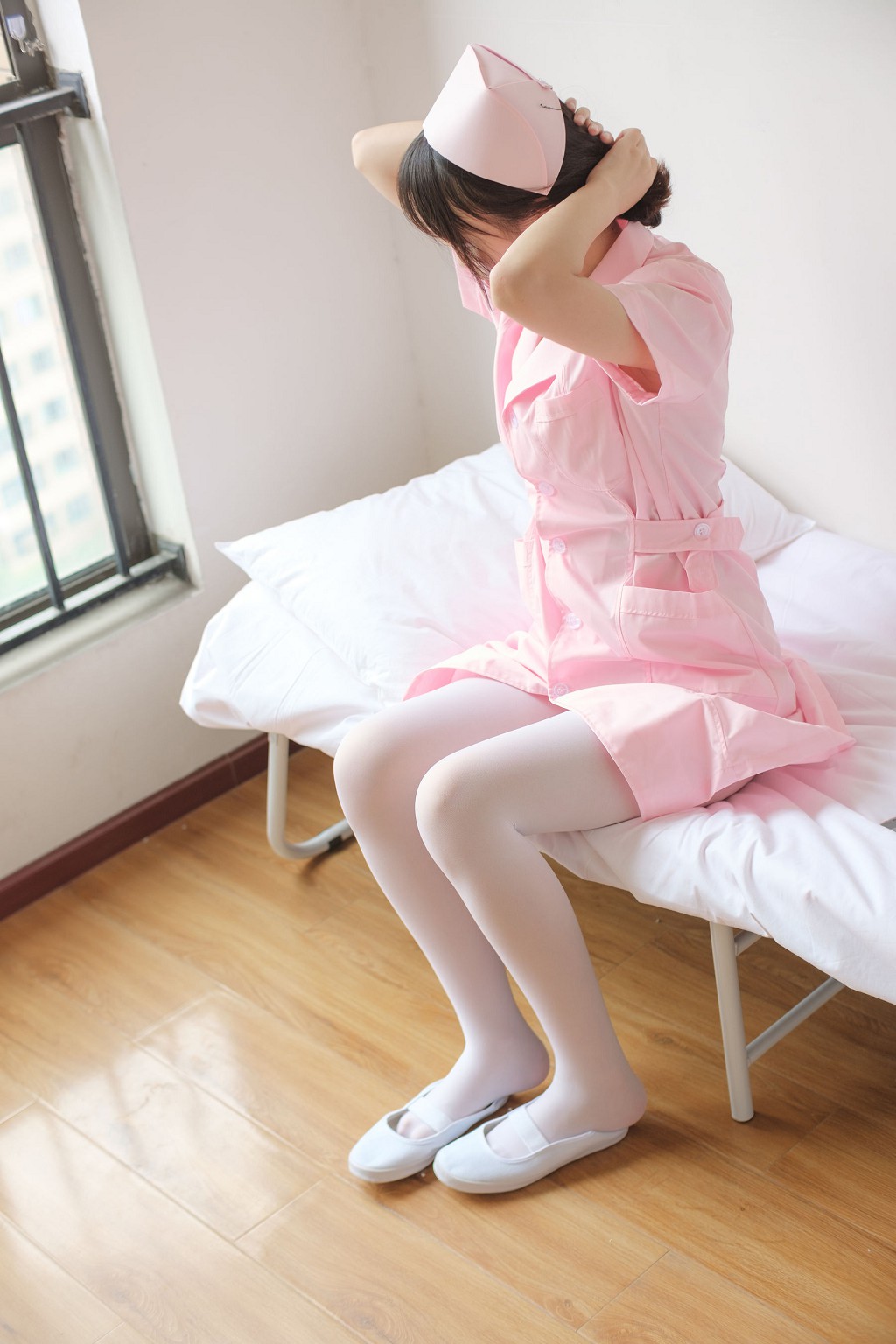 Nurse Little Sister Wearing White Silk [Sen Luo Consortium] X-021 Photobook [167P