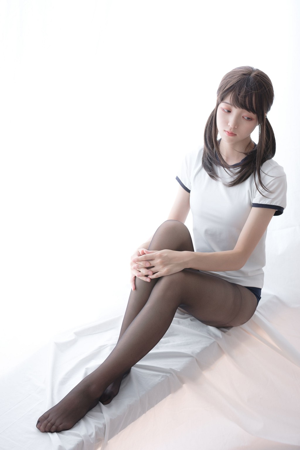 เซนโล ไช่ต่วน] เลิฟพลัส-002 ภาพถ่ายถุงน่อง โล่วลาน [110P