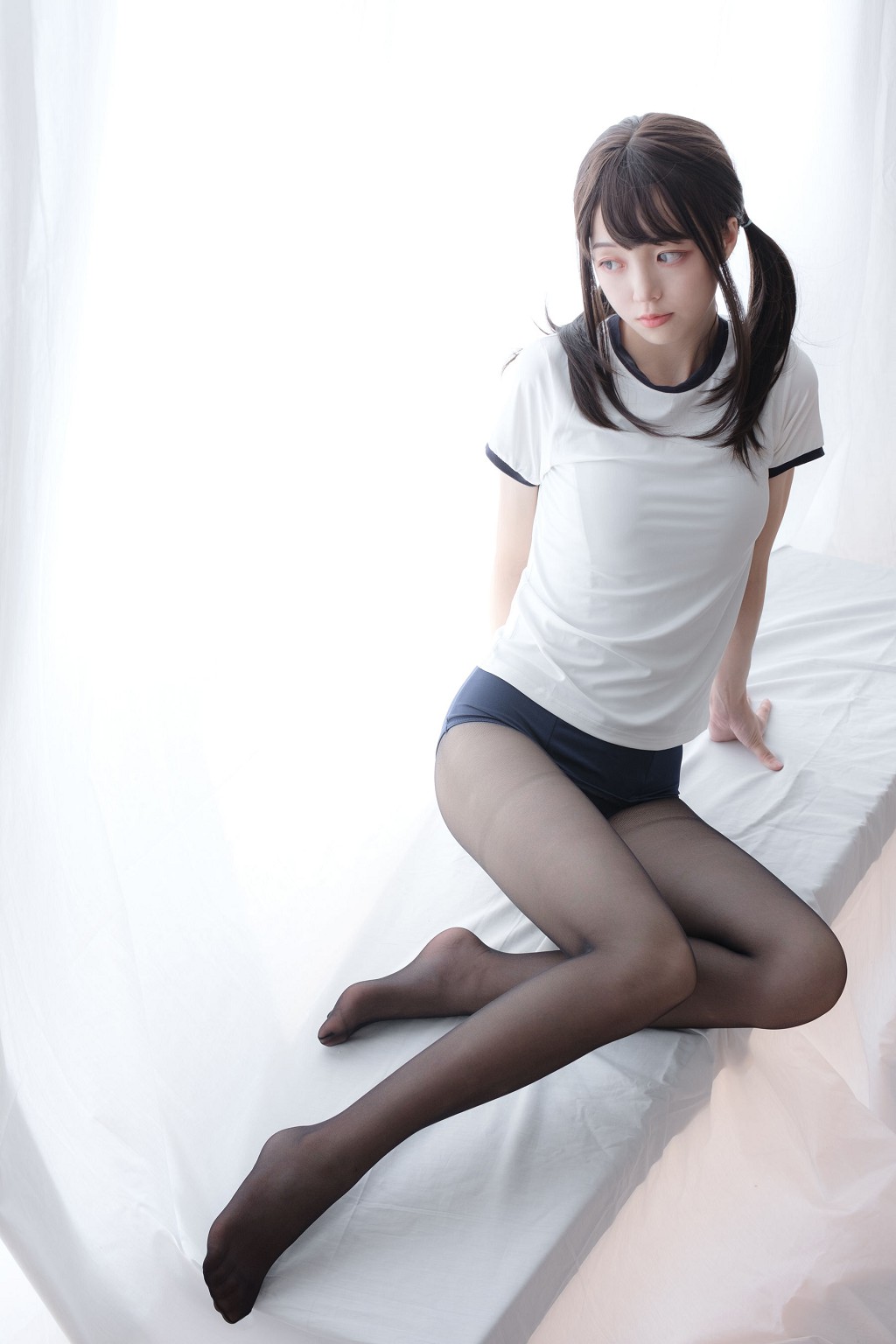 เซนโล ไช่ต่วน] เลิฟพลัส-002 ภาพถ่ายถุงน่อง โล่วลาน [110P