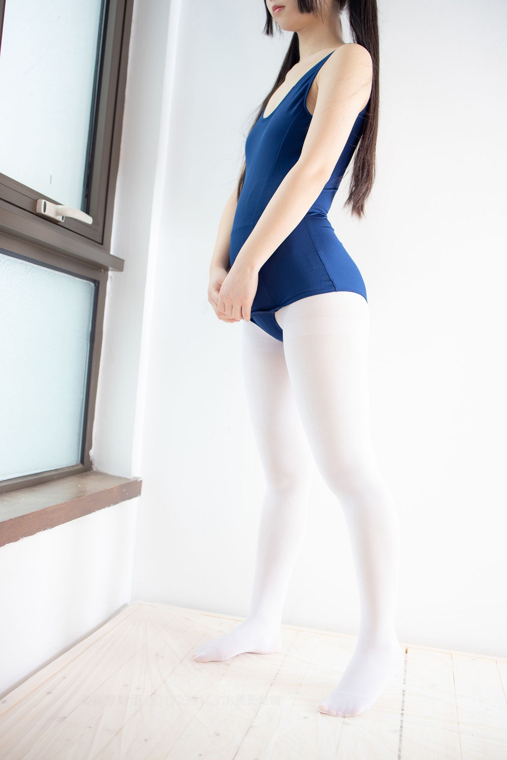 Tử Khố Thủy Bị Phược Cài Vật 50D Bạch Tơ [Sen Lô Tài Đoàn] [X-048] Sách ảnh [94P