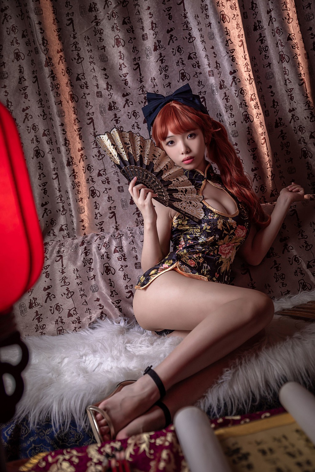 เวิ่นเมย 《อกต่ำเท้าเปล่า》 [COSPLAY ฟูหลี่] หนังสือภาพ [15P