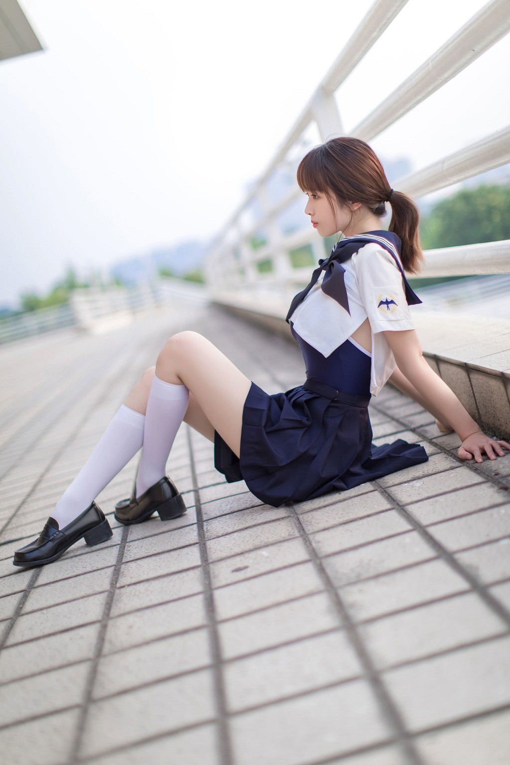 COSER雯妹《JK+白絲+死庫水》 [COSPLAY福利] 寫真集[20P