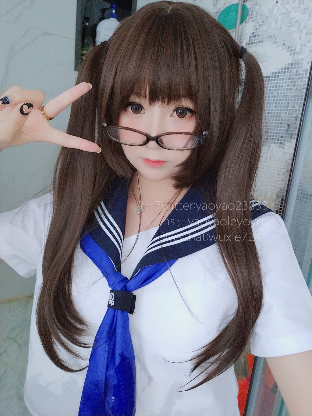 Yao Yao Le Yoyo "Blue JK" [COSPLAY Benefits] Photobook [37P