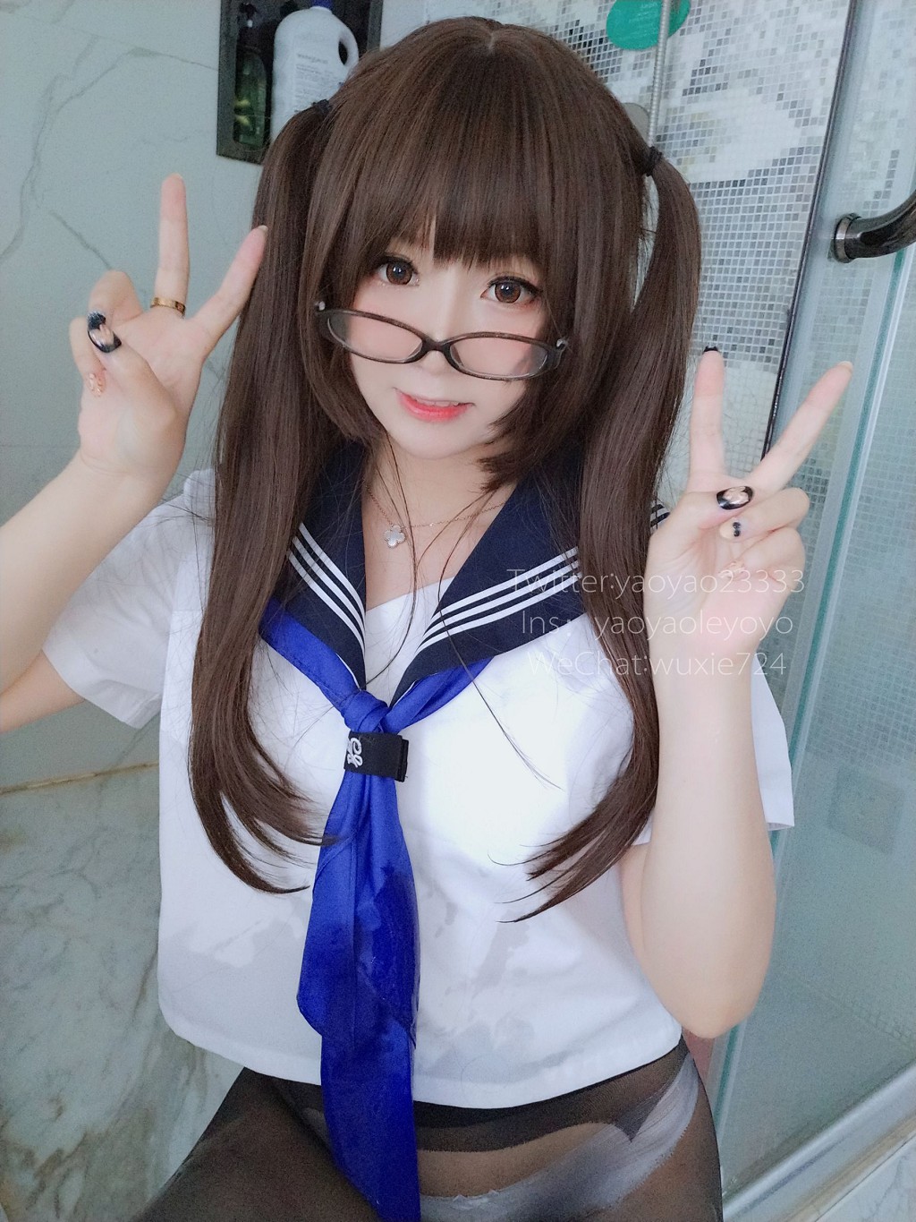Yao Yao Le Yoyo "Blue JK" [COSPLAY Benefits] Photobook [37P