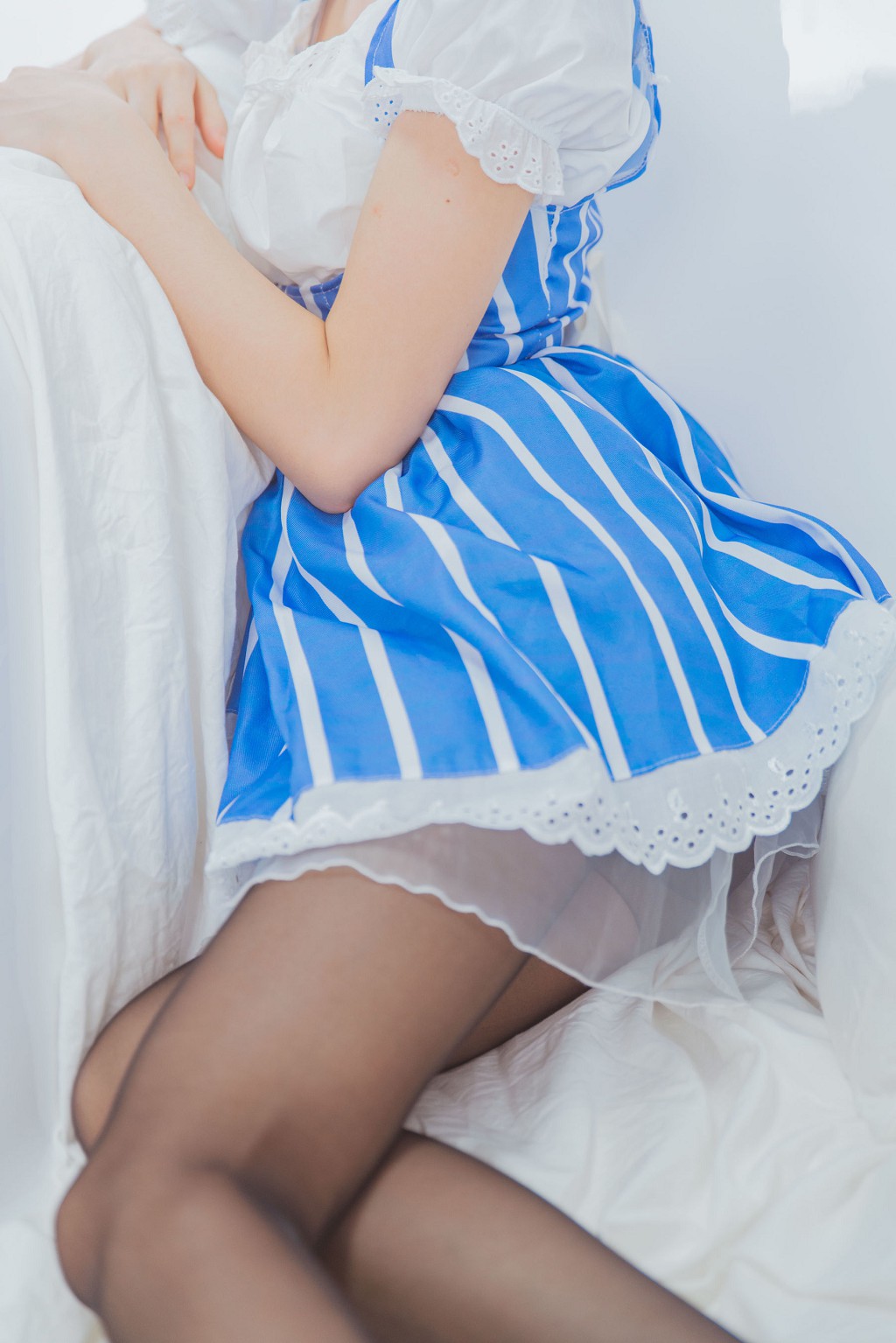 Sakutō Meow 'Passerby Female Lead' [COSPLAY Beauty] Photobook [29P