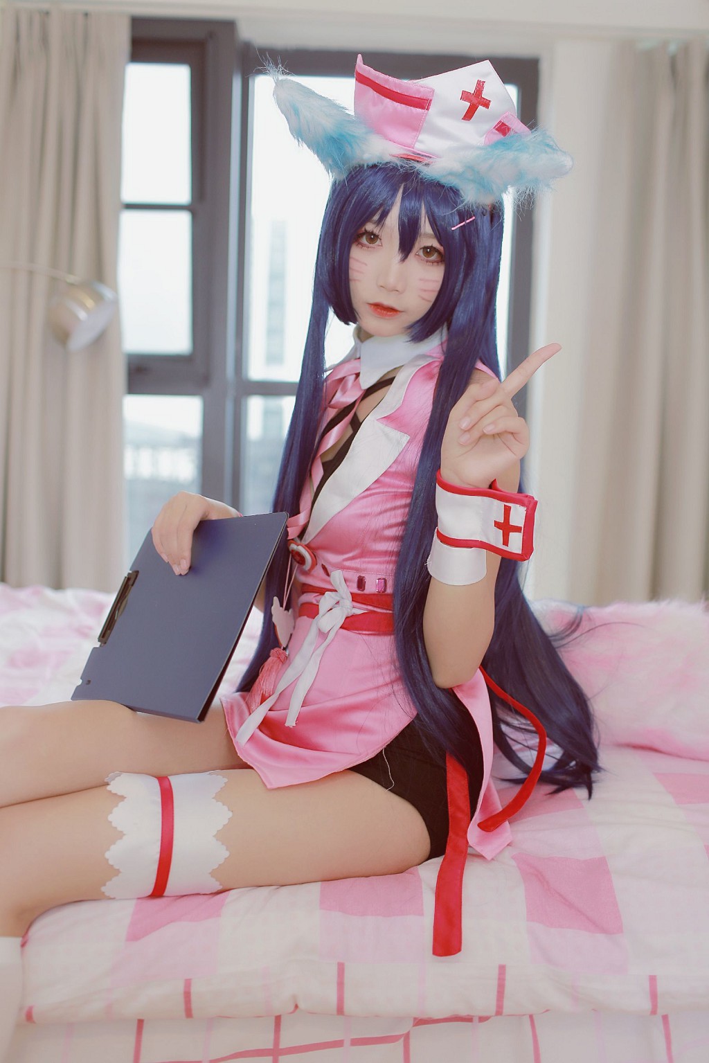 Thiếu nữ thanh khiết Wugeng Baigui 《A Lì Y tá phục》 [COSPLAY mỹ nữ] Tập ảnh [37P