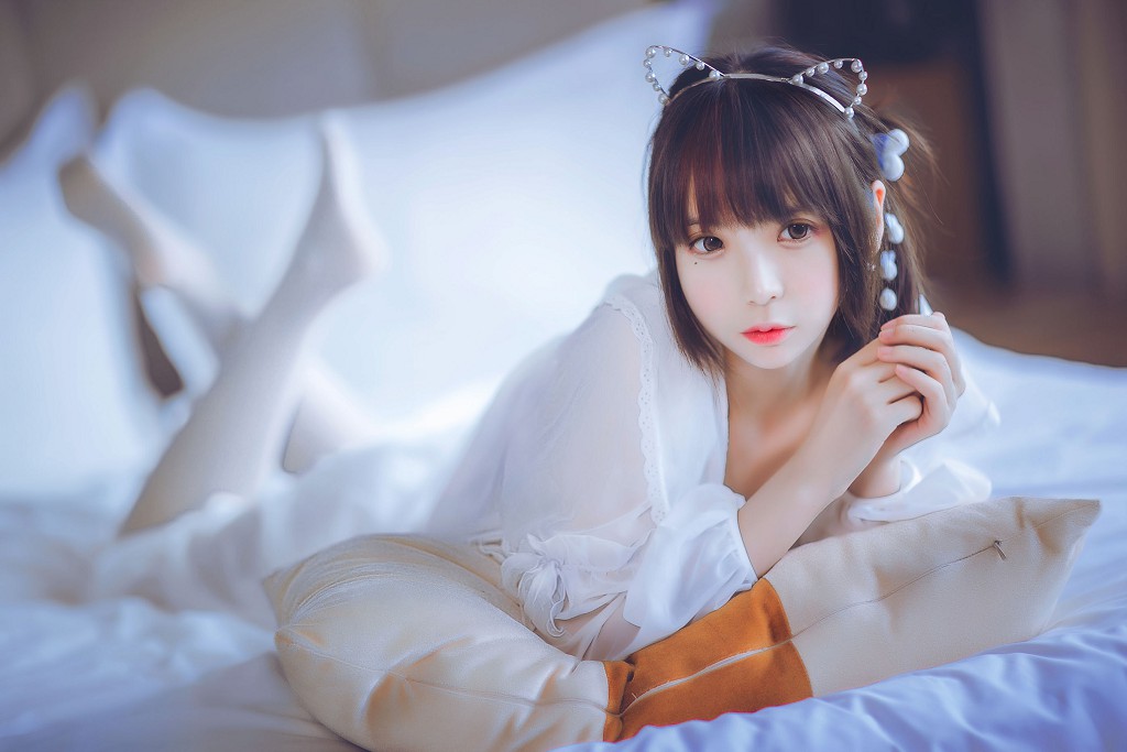 疯猫ss《睡衣与浴室的水手服》 [萝莉COS] 写真集[45P]