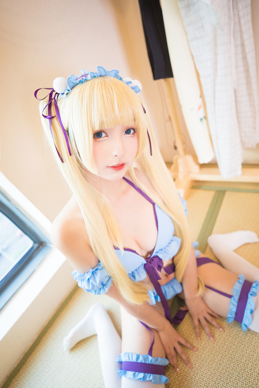 โคเซอร์สาวสวยคาคุราชากะ มาฟุยุ 《มากกว่าแฟน》 [คอสเพลย์สาวสวย] หนังสือภาพ [150P