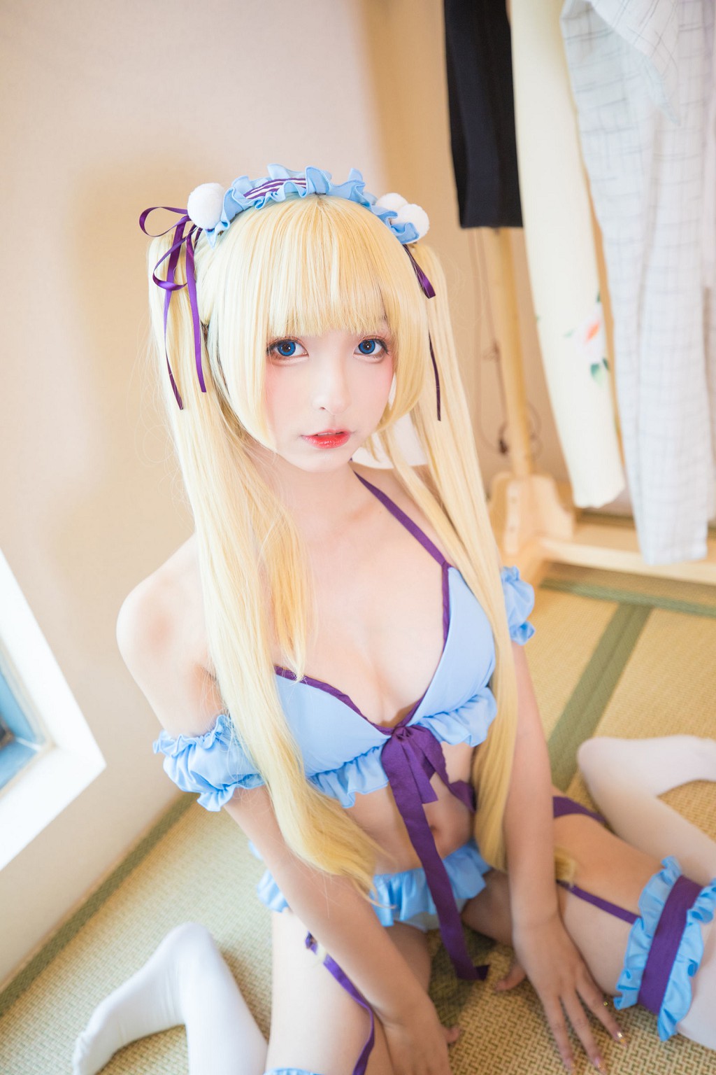 โคเซอร์สาวสวยคาคุราชากะ มาฟุยุ 《มากกว่าแฟน》 [คอสเพลย์สาวสวย] หนังสือภาพ [150P