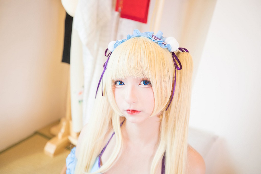 โคเซอร์สาวสวยคาคุราชากะ มาฟุยุ 《มากกว่าแฟน》 [คอสเพลย์สาวสวย] หนังสือภาพ [150P