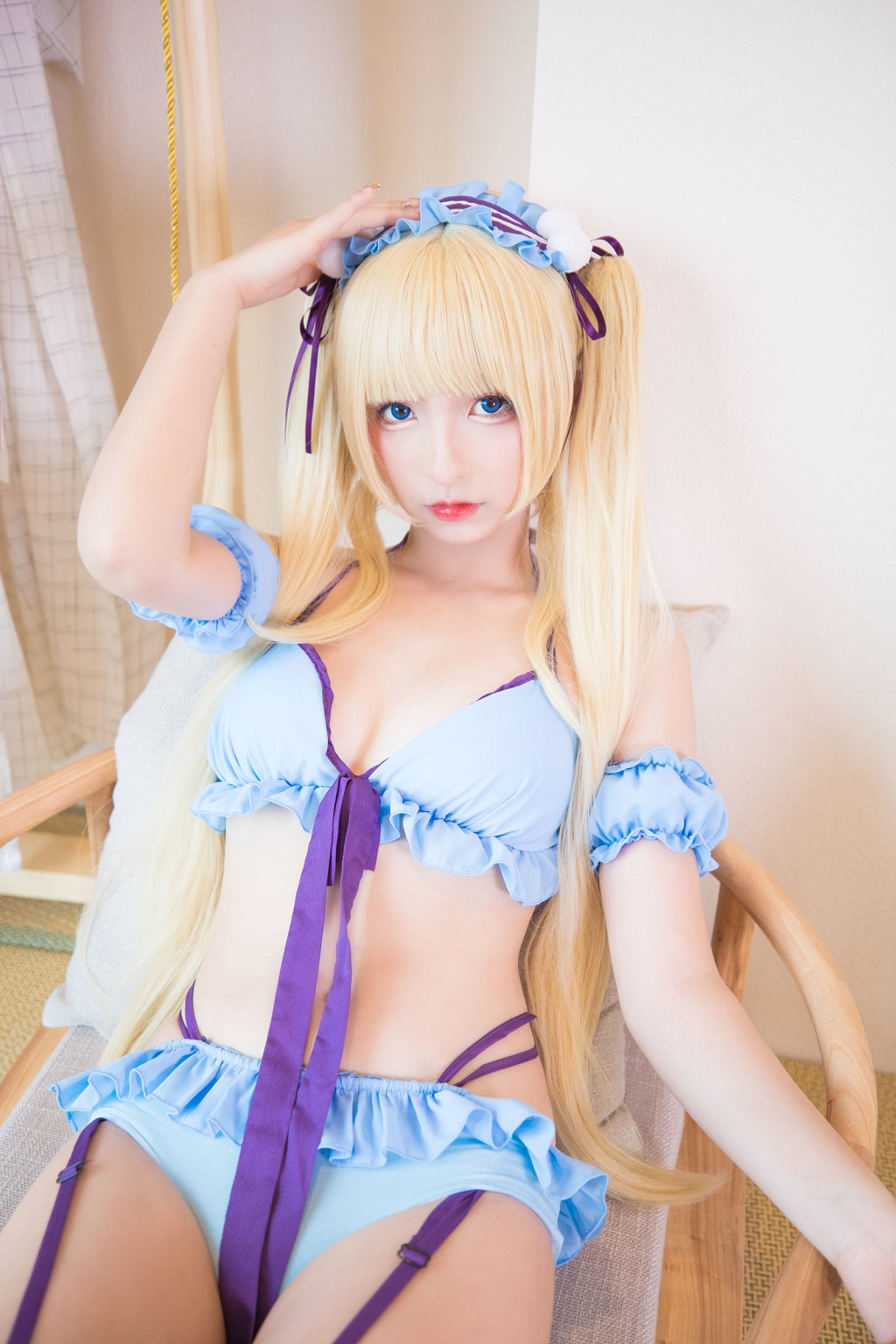 โคเซอร์สาวสวยคาคุราชากะ มาฟุยุ 《มากกว่าแฟน》 [คอสเพลย์สาวสวย] หนังสือภาพ [150P