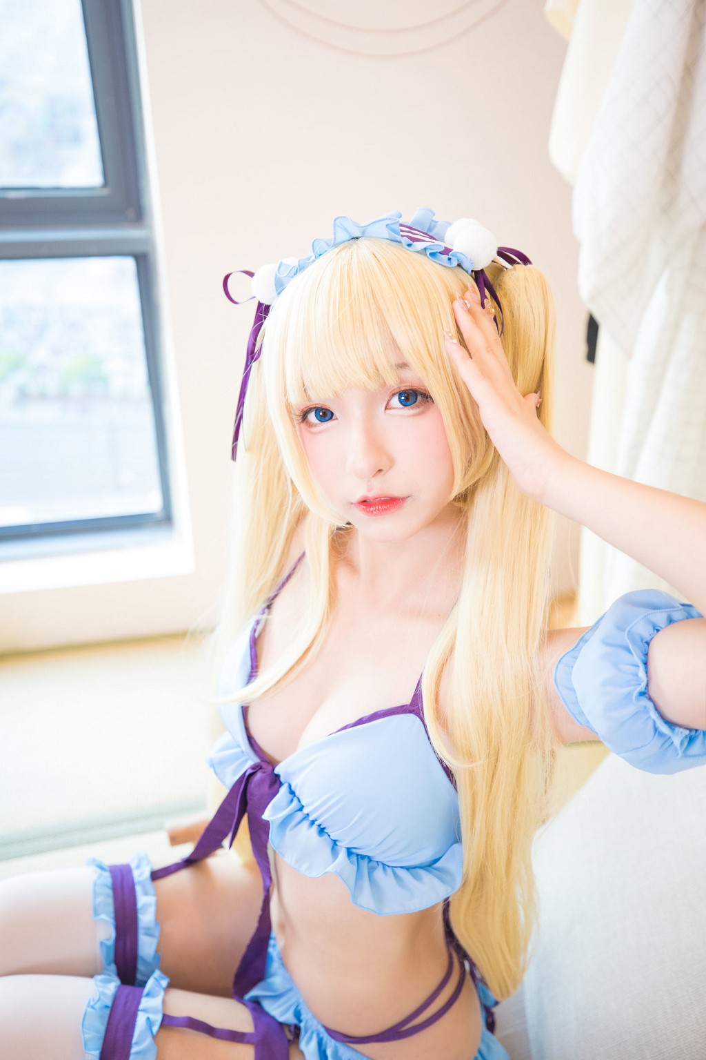 โคเซอร์สาวสวยคาคุราชากะ มาฟุยุ 《มากกว่าแฟน》 [คอสเพลย์สาวสวย] หนังสือภาพ [150P