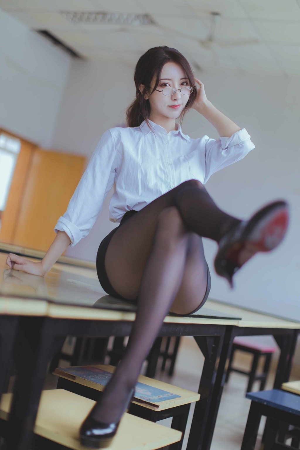 คอเซอร์ เฮย์ชวน 《ครูถุงน่องดำ》 [คอสเพลย์ สวัสดิการ] หนังสือภาพ [43P