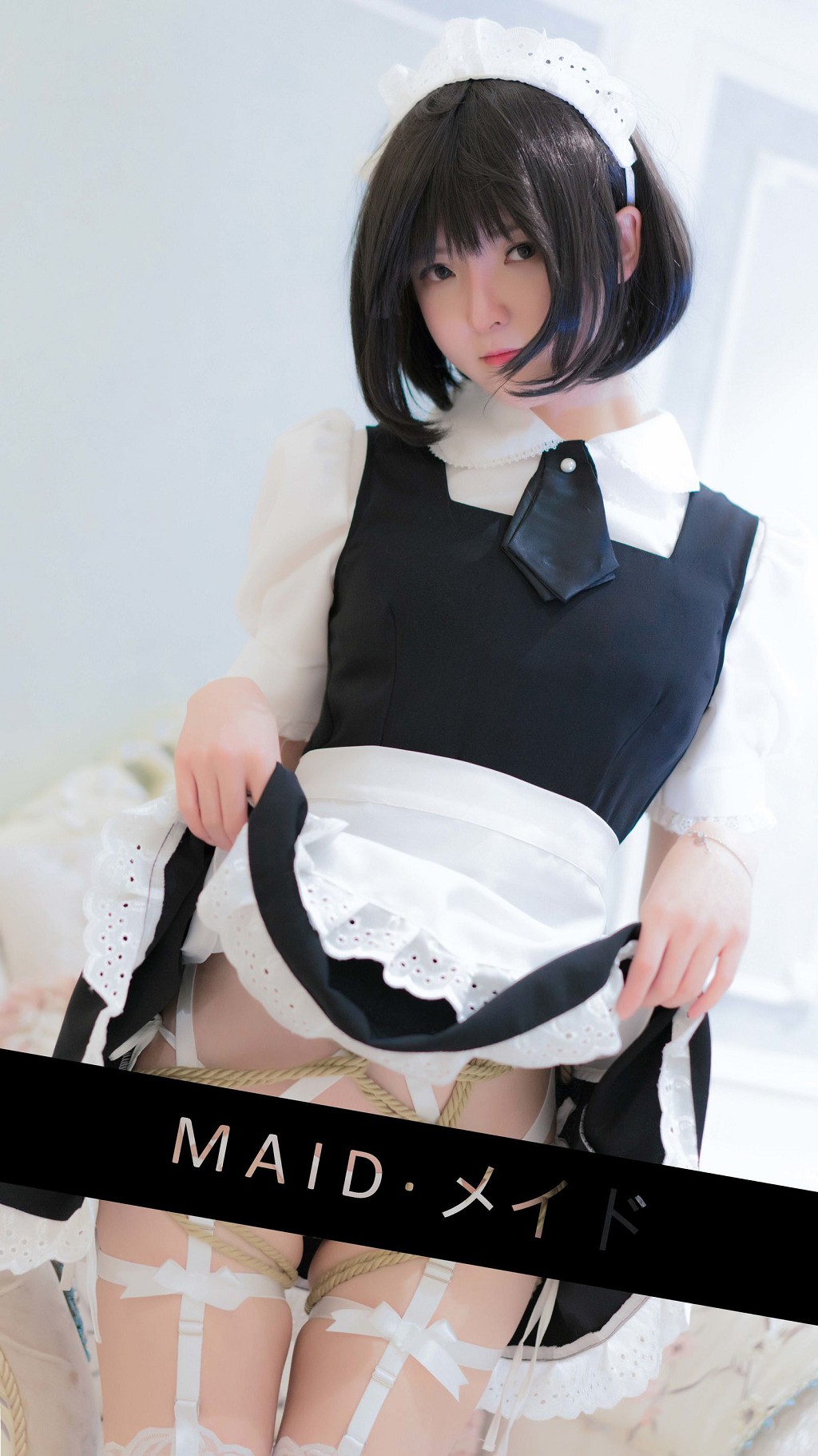 一小央泽《束缚》 [COSPLAY摄影] 写真集[31P]