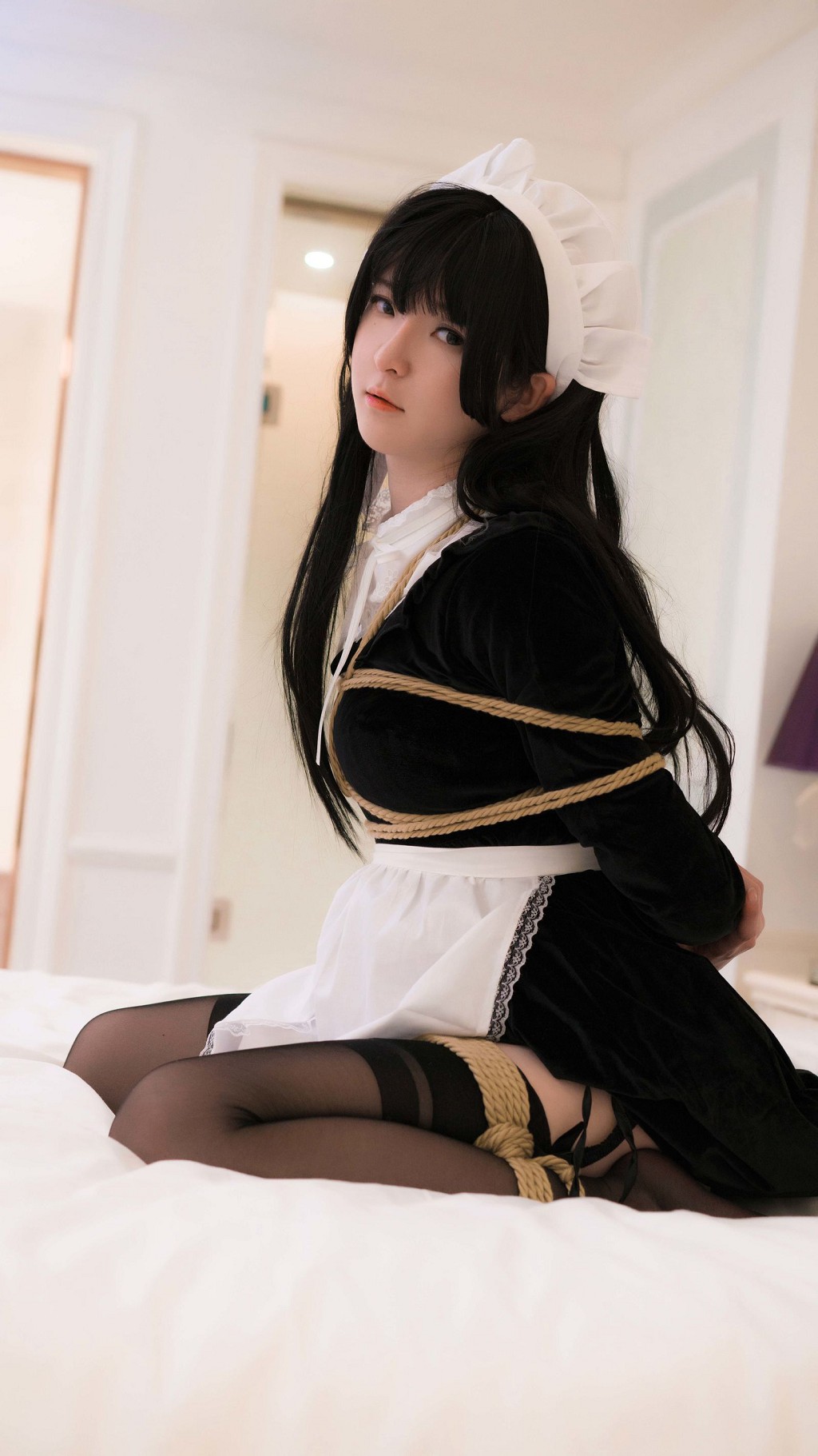 อีเซี่ยวหยางเจ๋อ 《ชุฟู่》 [คอสเพลย์ ถ่ายภาพ] หนังสือภาพ [31P