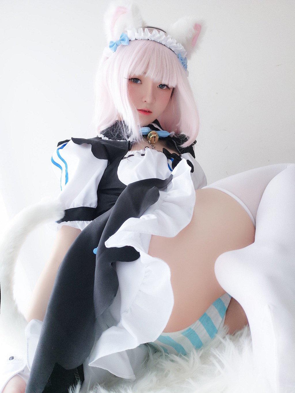 อีเซี่ยวหยางเจ๋ 《แมวสาวเซียงจือหลาน》 [คอสเพลย์สาวสวย] หนังสือภาพ[35P
