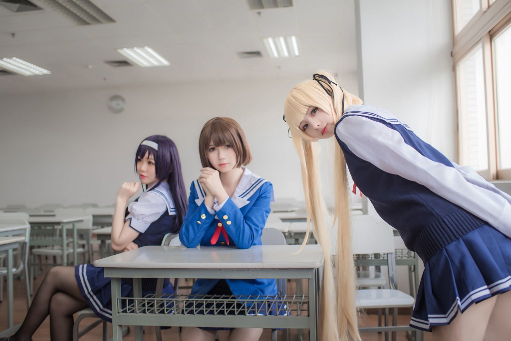 白金Saki 《校服》 [COSPLAY福利] 写真集[29P]