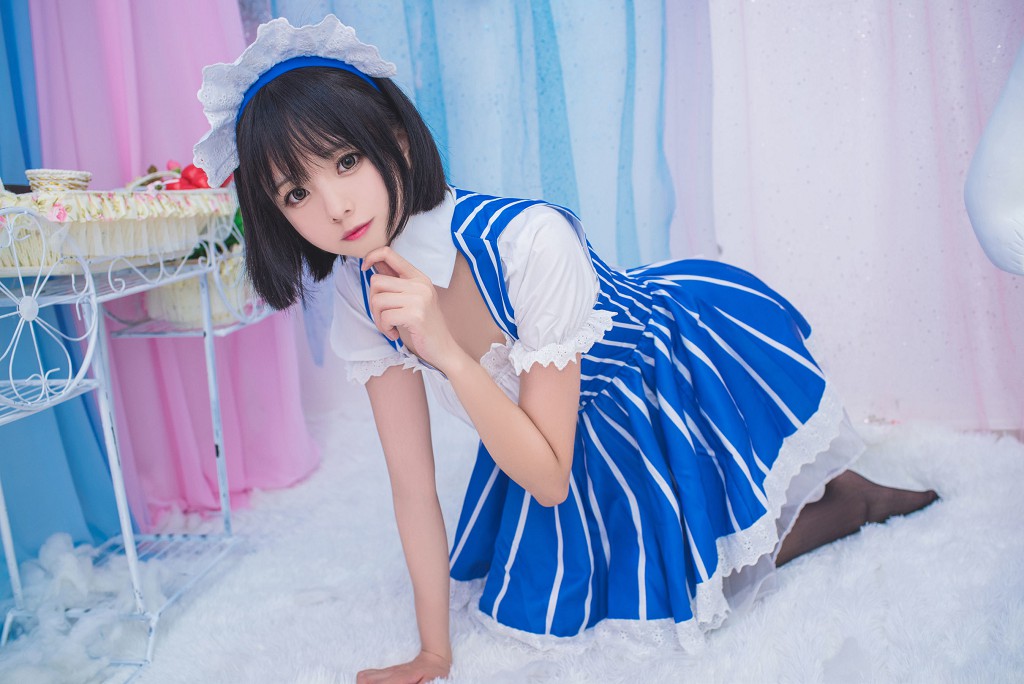 白金Saki《女仆》[COSPLAY福利] 写真集[21P]