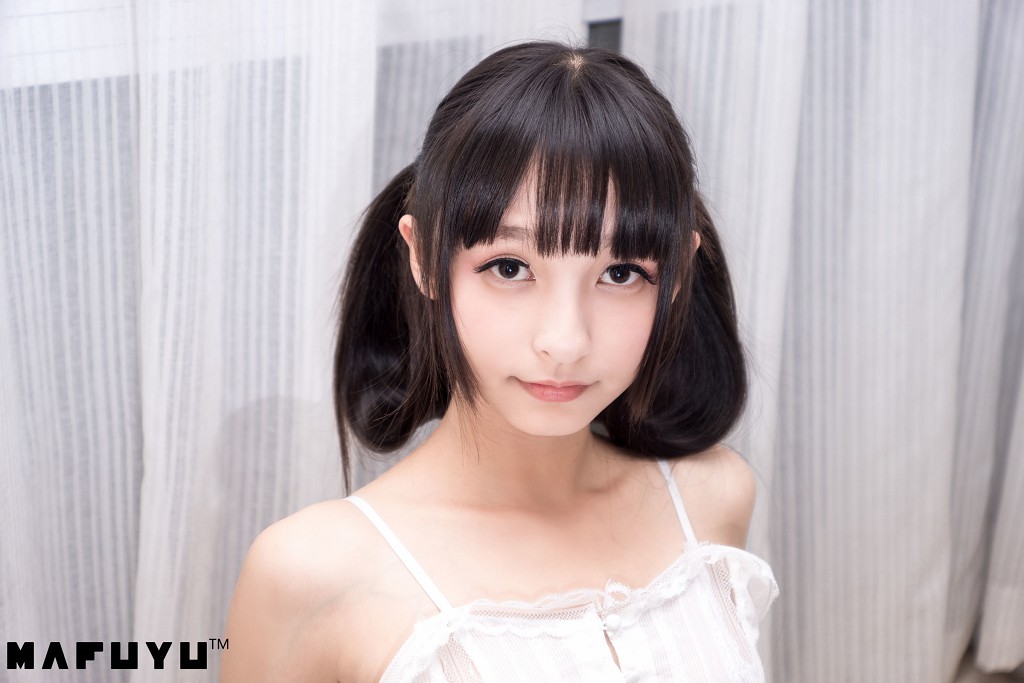 คาคุราชากะ มาฟุยุ 《ซีรีส์เล็บแมวไหมขาว》 [COSPLAY สาวสวย] หนังสือภาพ [100P