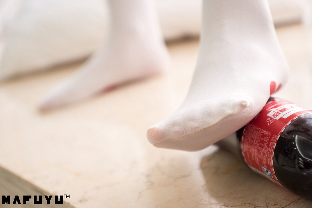 คาคุราชากะ มาฟุยุ 《ซีรีส์เล็บแมวไหมขาว》 [COSPLAY สาวสวย] หนังสือภาพ [100P