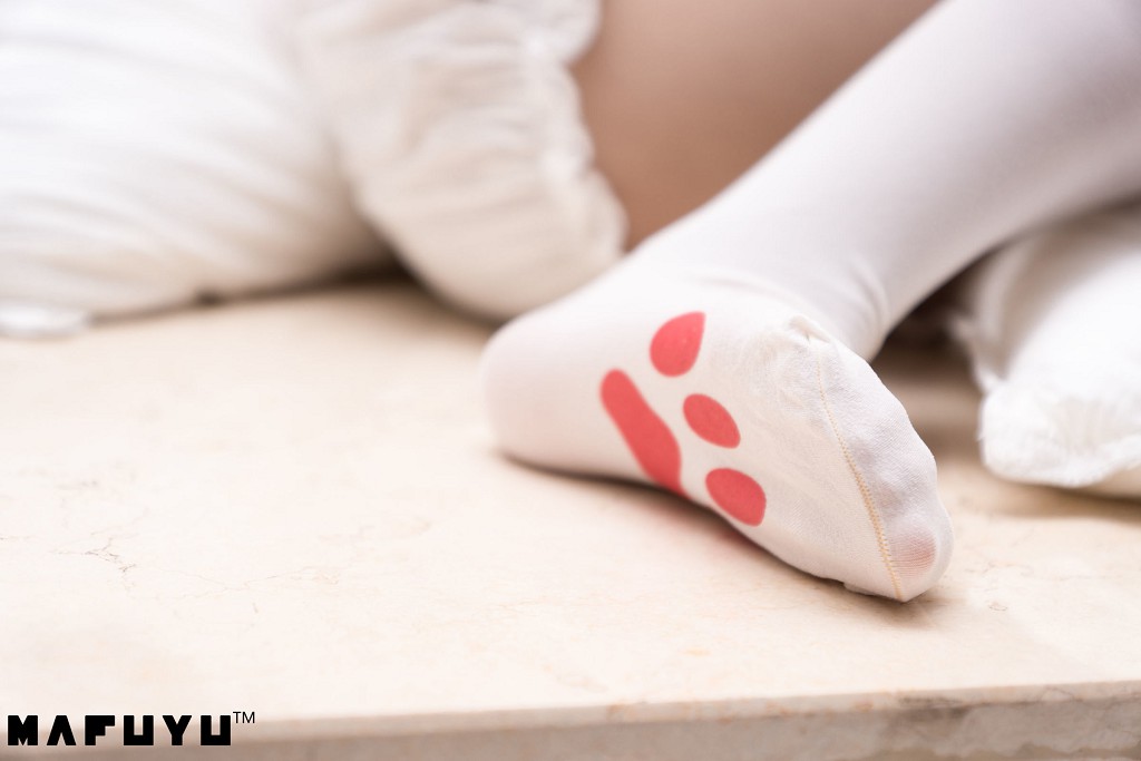 คาคุราชากะ มาฟุยุ 《ซีรีส์เล็บแมวไหมขาว》 [COSPLAY สาวสวย] หนังสือภาพ [100P