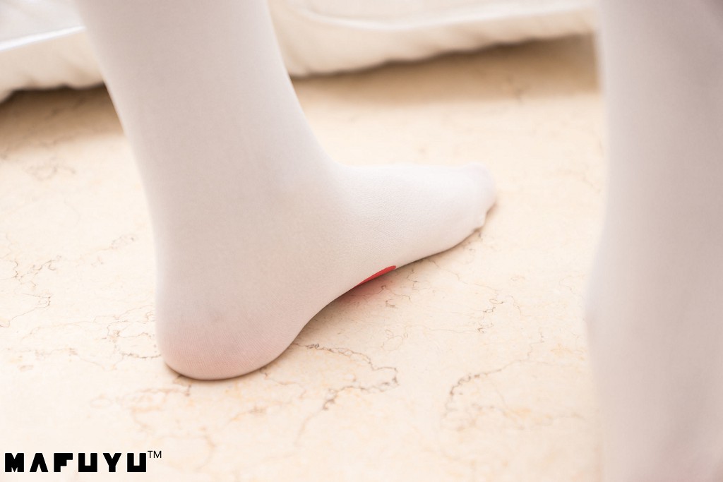 คาคุราชากะ มาฟุยุ 《ซีรีส์เล็บแมวไหมขาว》 [COSPLAY สาวสวย] หนังสือภาพ [100P