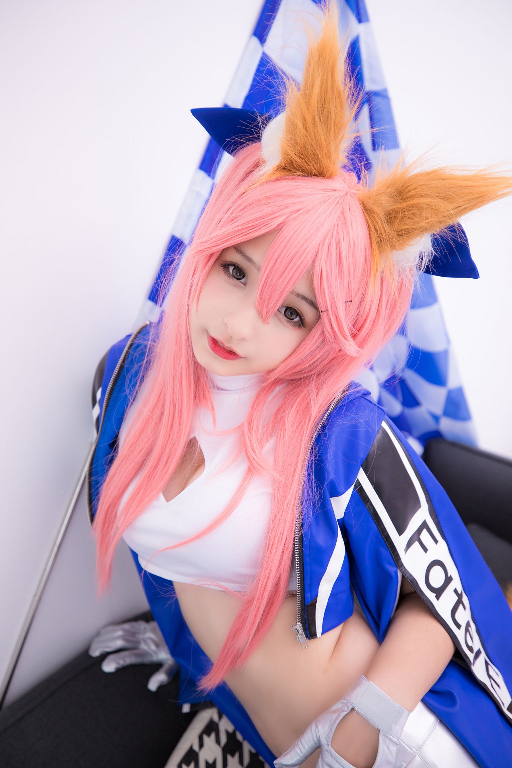 神楽坂真冬《目標はあなた、エンジン全開！！》 [萝莉COSPLAY] 写真集[150P]