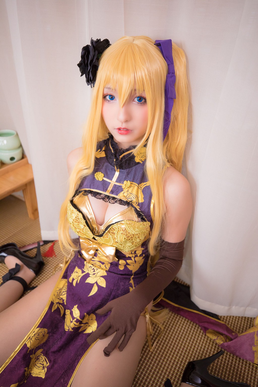 神楽坂真冬《艳娘幻梦谭 - 金莲》 [萝莉COSPLAY] 写真集[150P]