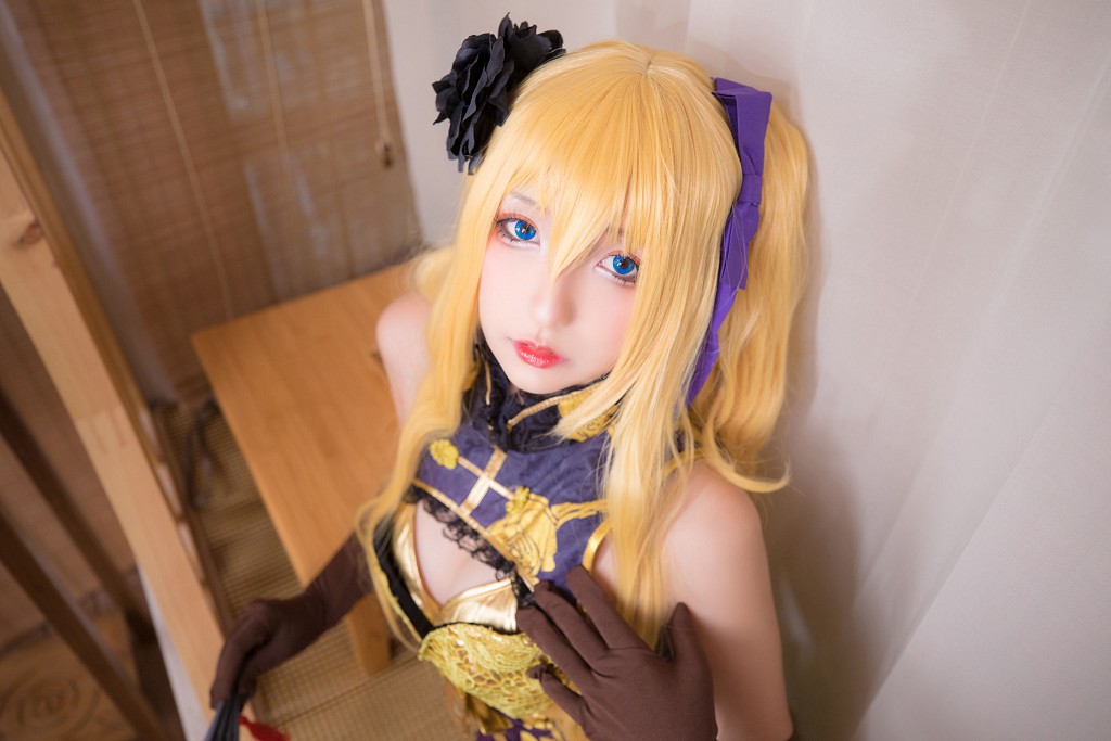神楽坂真冬《艳娘幻梦谭 - 金莲》 [萝莉COSPLAY] 写真集[150P]