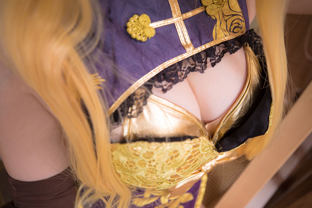 神樂坂真冬《艷娘幻夢譚 - 金蓮》 [蘿莉COSPLAY] 寫真集[150P