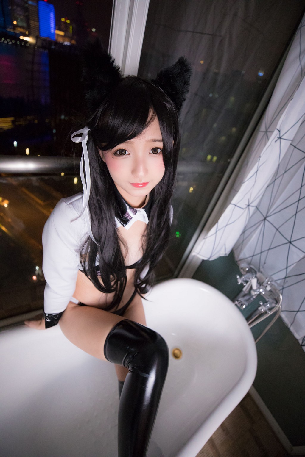神楽坂真冬《ATAGO-LATEX VER (胶袜)》 [福利COSPLAY] 写真集[150P]